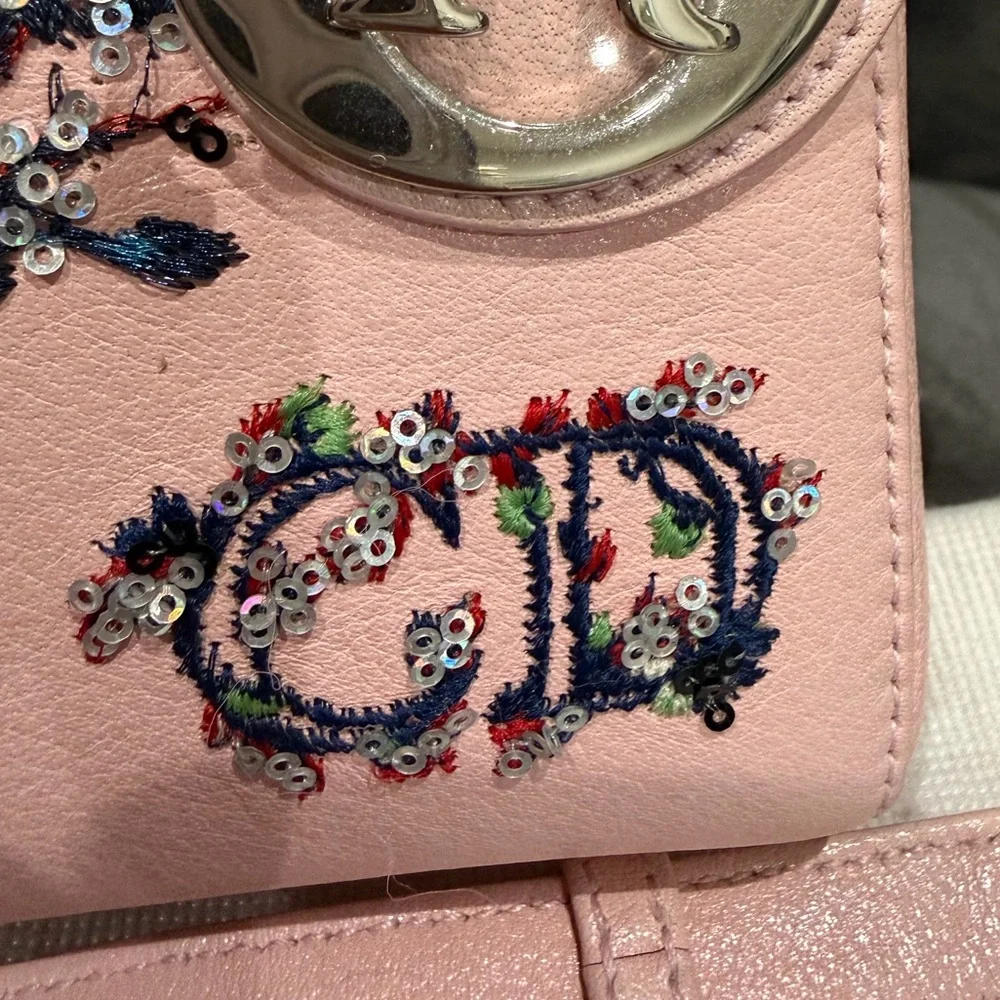 Limited Edition Lady Dior Pink Embroidered Sequin Floral Bag Christian Dior - Picture 7 of 17